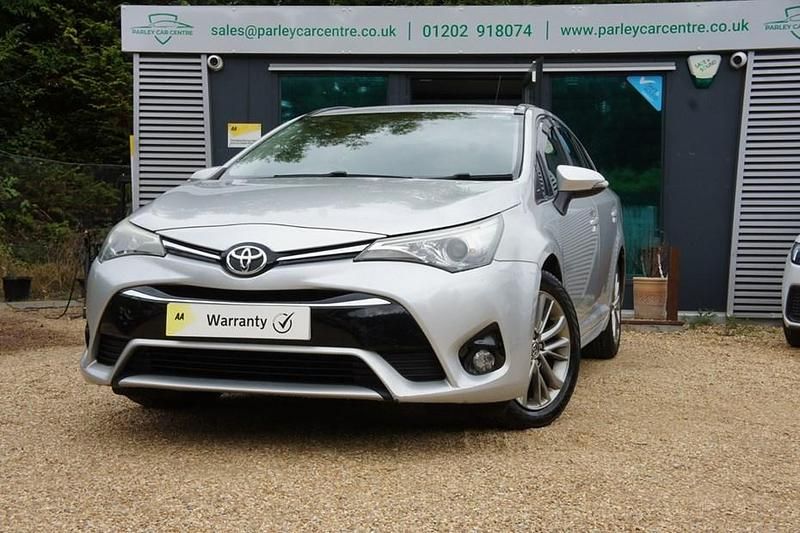 Silver Used 2016 Toyota Avensis Business Edition Estate | £3,995 (Fair price) - Image 1/1