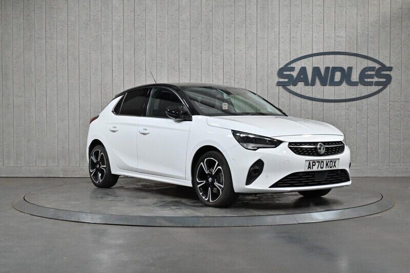 White Used 2020 Vauxhall Corsa Elite Hatchback | £9,799 (A bit pricey) - Image 1/4