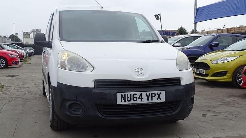 White Used 2014 Peugeot Partner S Van | £2,895 (Fair price) - Image 1/3