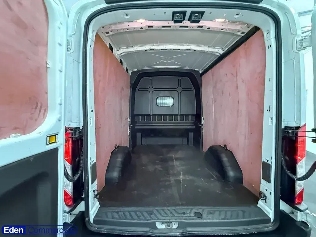 Used Ford Transit Trend 130 HP (95 kW) 2024 White Van