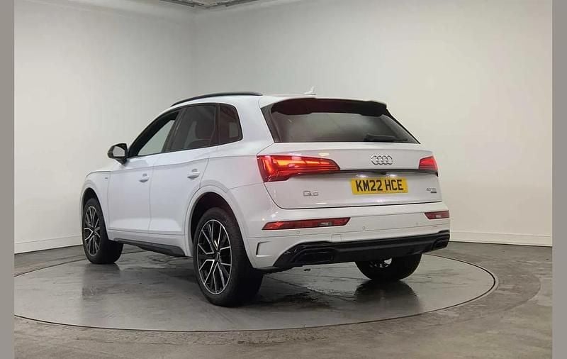 Used Audi Q5 Comfort 200 HP (147 kW) 2022 White SUV