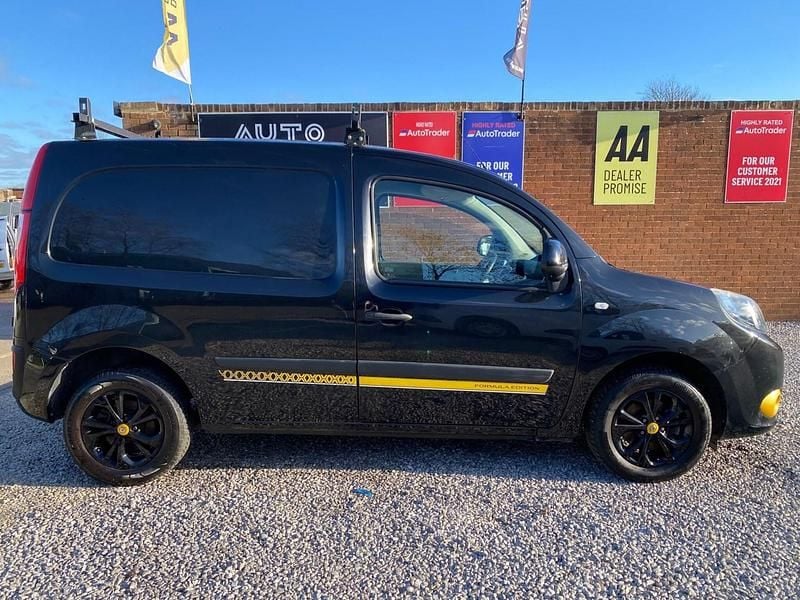 Used Renault Kangoo 2018 Black MPV
