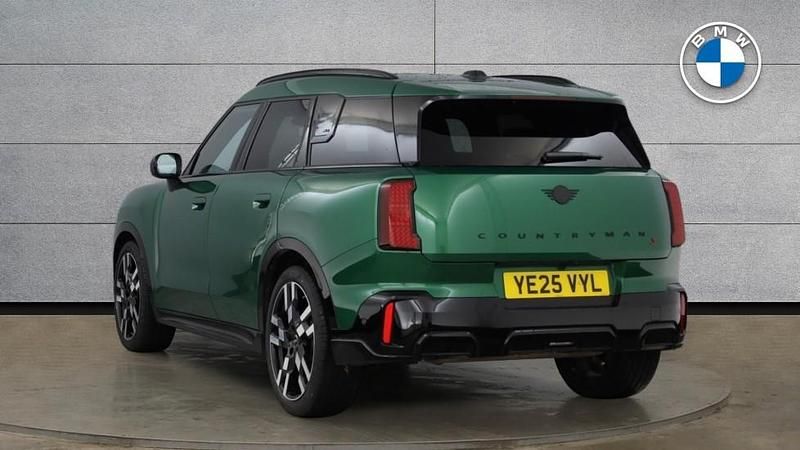 Used Mini Countryman 215 HP (158 kW) 2025 Green SUV