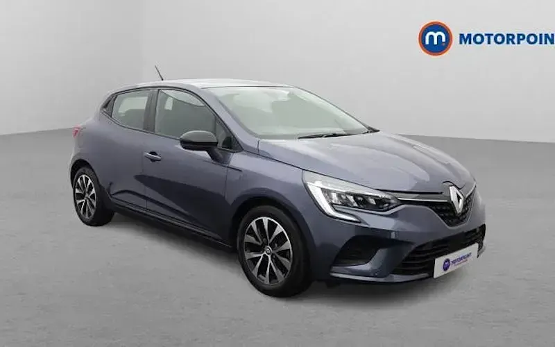 Used Renault Clio Evolution 90 HP (66 kW) 2022 Hatchback