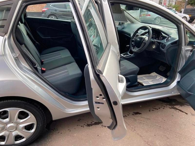 Used Ford Fiesta 96 HP (70 kW) 2009 Moondust Hatchback