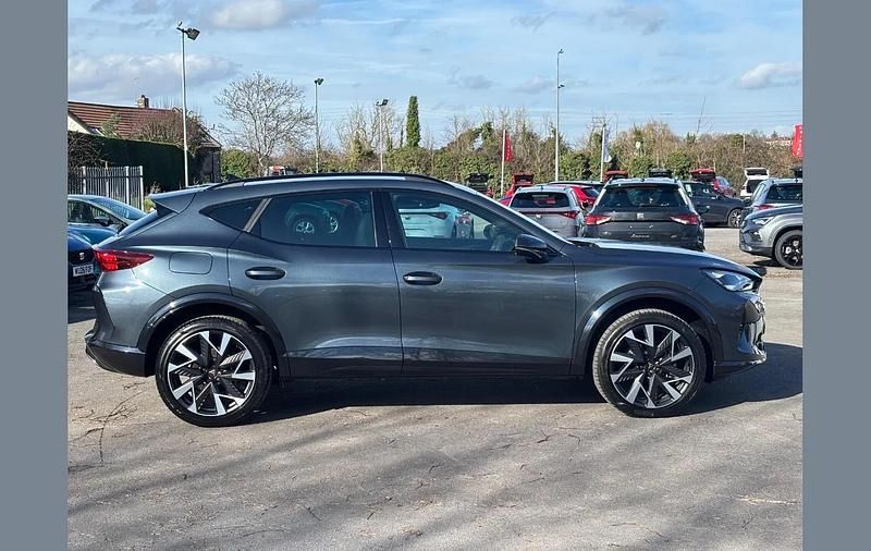 Nouă Cupra Formentor 147 CP (108 kW) 2026 Gri SUV