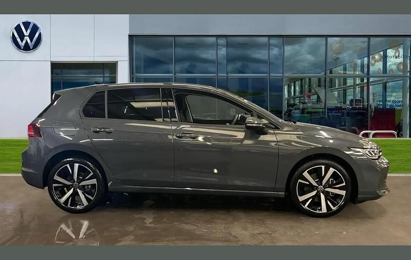 New VW Golf VIII Match 200 HP (147 kW) 2026 Grey Hatchback
