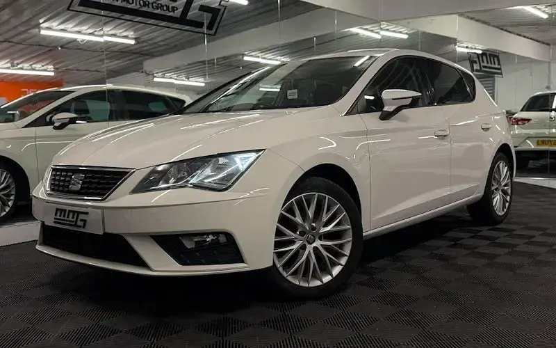 Used Seat Leon SE Dynamic 110 HP (80 kW) 2017 Hatchback