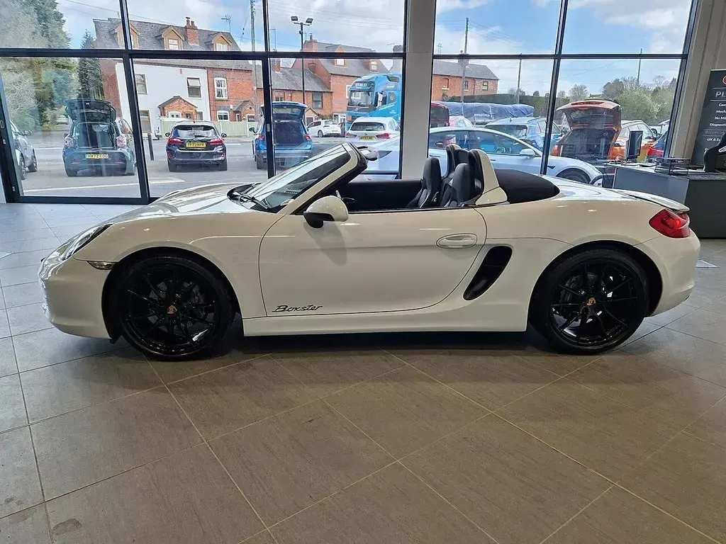 Begagnad Porsche Boxster 265 HK (194 kW) 2015 Vit Cab