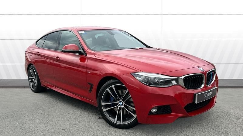 Red Used 2018 BMW 320 M Sport Hatchback | £16,628 (Fair price) - Image 1/4