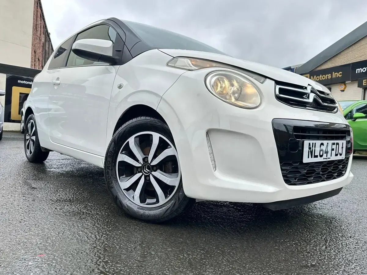 Used Citroën C1 Flair 68 HP (50 kW) 2014 White Hatchback