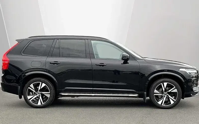 Used Volvo XC90 R-Design 235 HP (172 kW) 2021 Black SUV