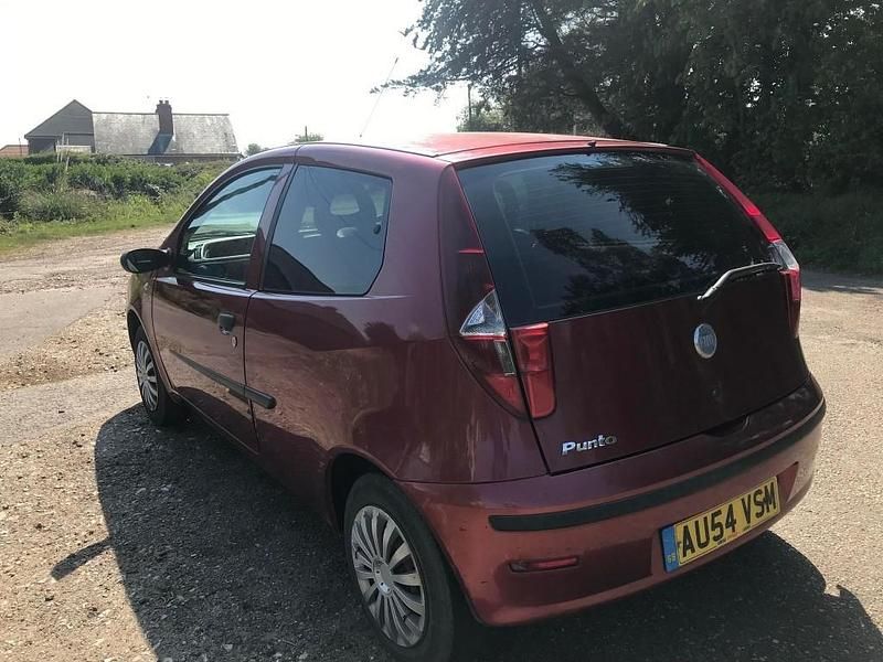 Used Fiat Punto Active 59 HP (43 kW) 2005 Hatchback