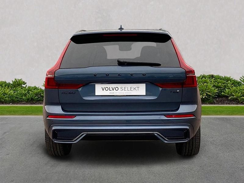 Used Volvo XC60 Plus 345 HP (253 kW) 2025 Blue SUV