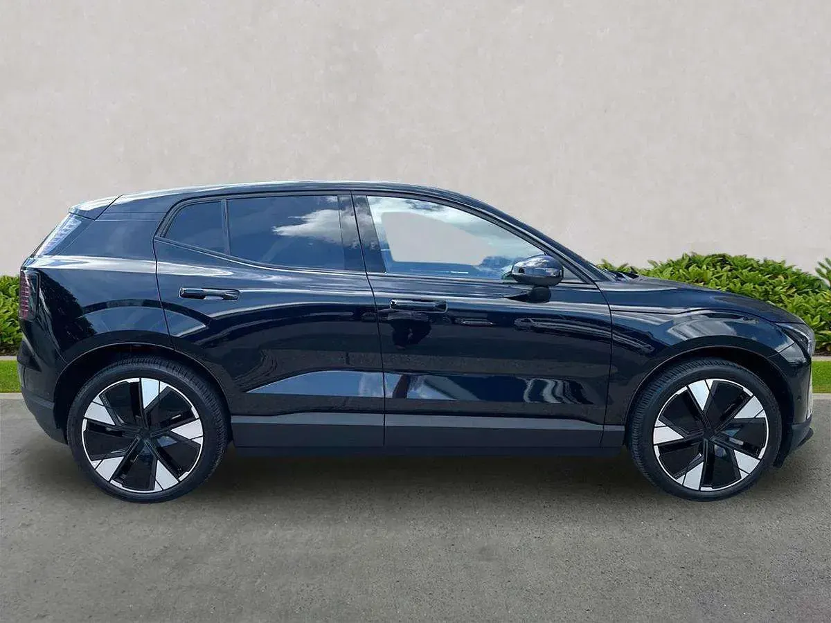 Used Volvo EX30 Performance 314 kW (428 HP) 2026 Black SUV