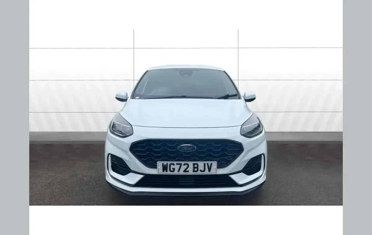 Used Ford Fiesta ST-Line X 125 HP (91 kW) 2022 White Hatchback