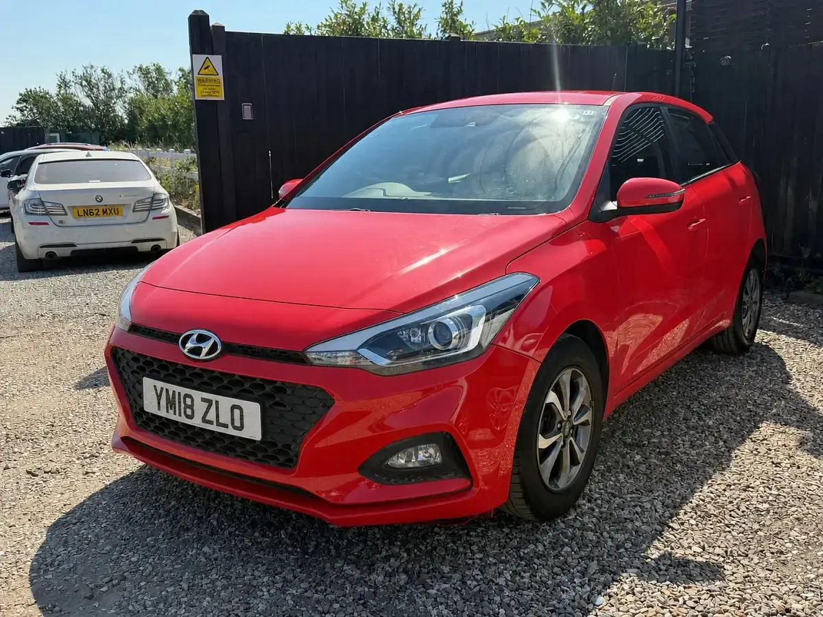 Used Hyundai i20 SE 2018 Red Hatchback