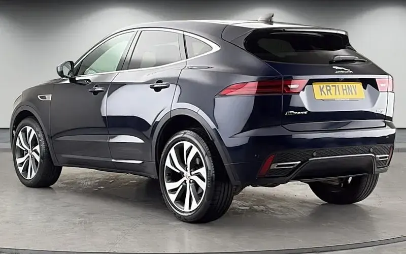 Usado Jaguar E-Pace R-Dynamic 204 HP (150 kW) 2021 Azul SUV