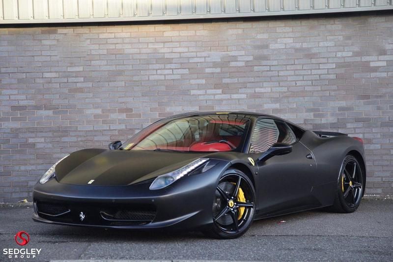 Used Ferrari 458 570 HP (419 kW) 2017 White Coupe