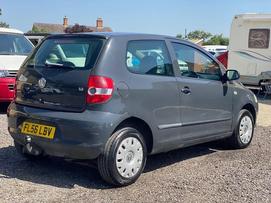 Used VW Fox 75 HP (55 kW) 2006 Grey Hatchback