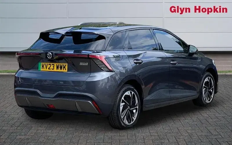 Used MG MG4 EV Trophy 150 kW (204 HP) 2025 Hatchback