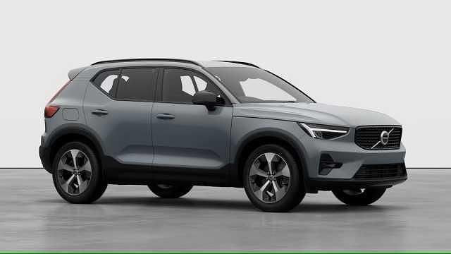 Used Volvo XC40 Plus 194 HP (142 kW) 2026 SUV