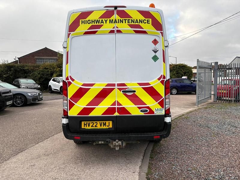 Used Ford Transit Trend 130 HP (95 kW) 2022 White Van
