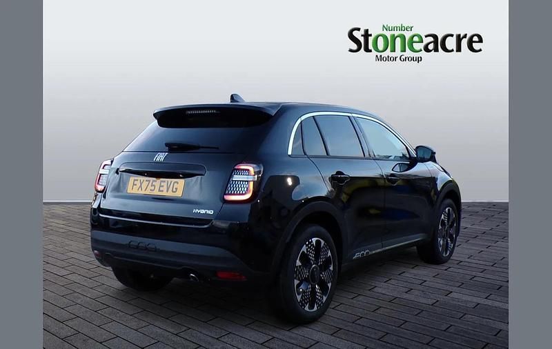 New Fiat 600 La Prima 99 HP (72 kW) 2025 Black SUV