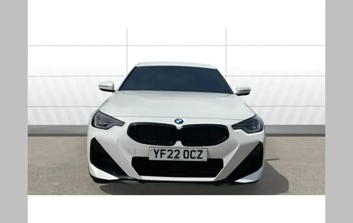 Used BMW 220 M Sport 180 HP (132 kW) 2022 White Coupe