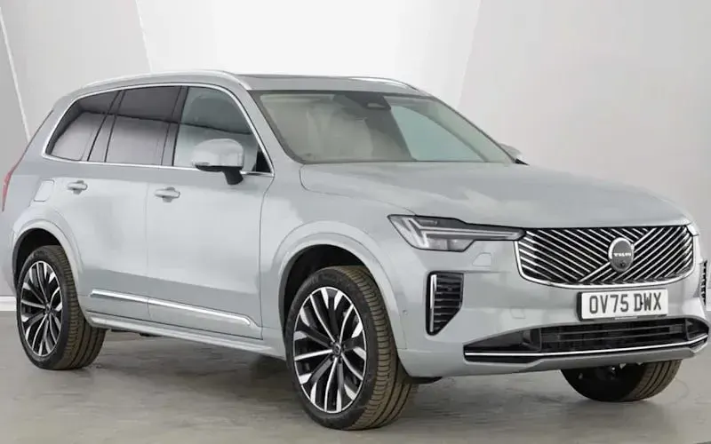 Used Volvo XC90 Ultra 250 HP (183 kW) 2025 SUV