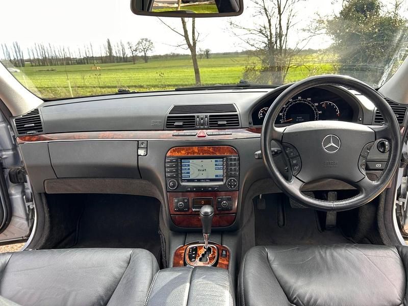 Used Mercedes S280 2005 Blue Sedan
