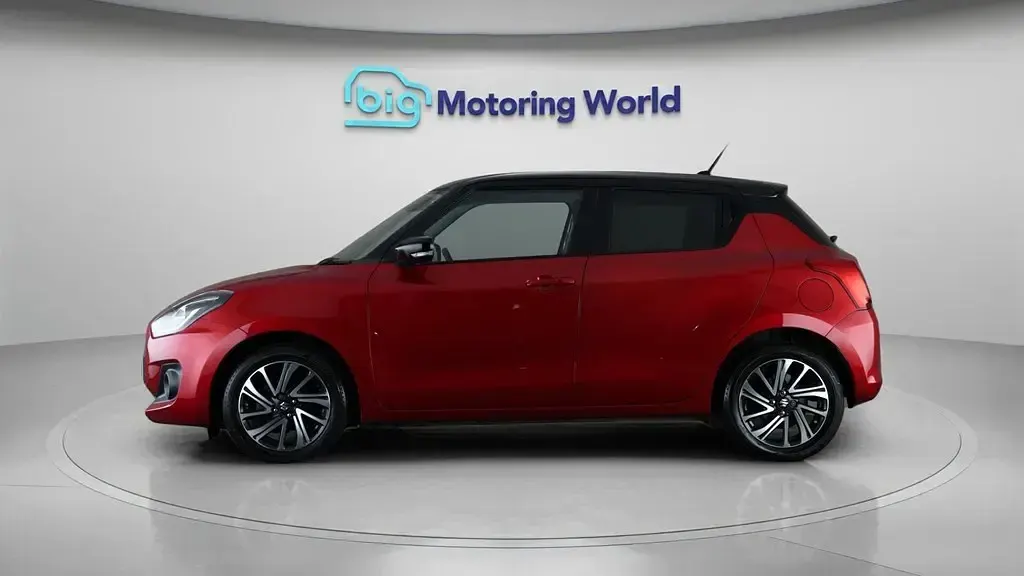 Gebraucht Suzuki Swift SZ5 83 PS (61 kW) 2023 Rot Kleinwagen