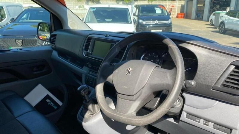 Grey Used 2022 Peugeot Expert Premium Van | £15,000 (Fair price) - Image 1/4