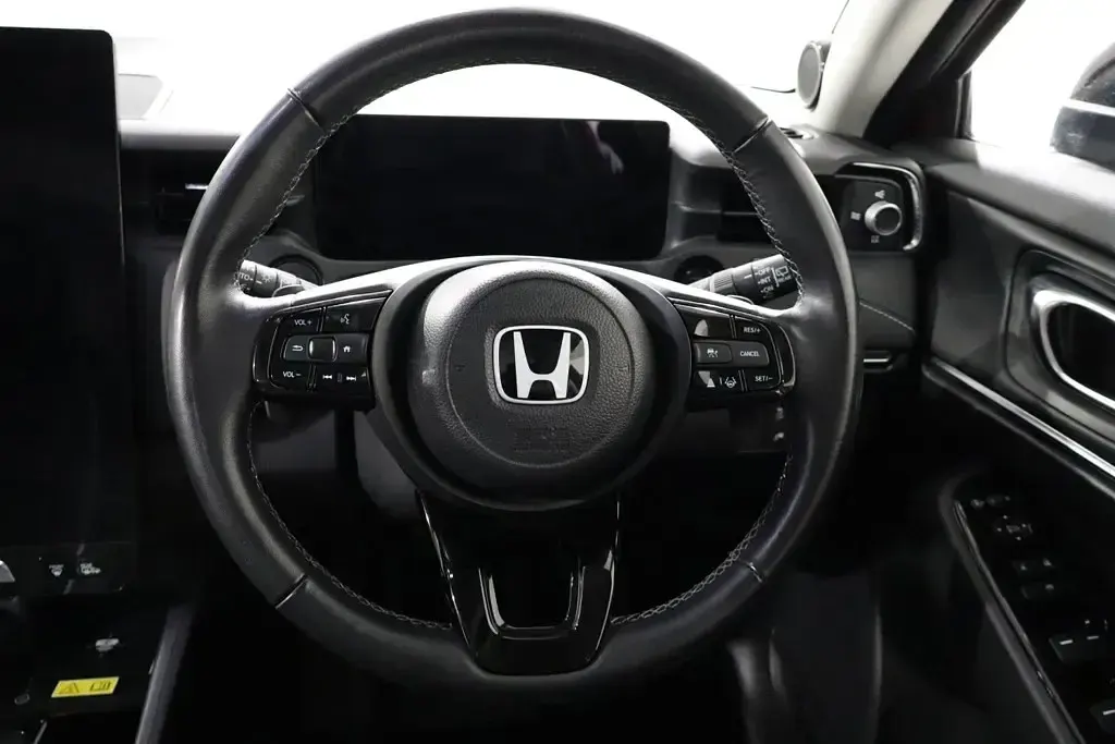 Used Honda e:Ny1 Elegance 150 kW (204 HP) 2024 Red SUV