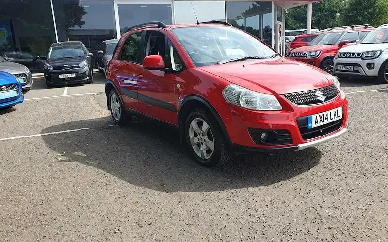 Used Suzuki SX4 SZ5 120 HP (88 kW) 2014 Hatchback