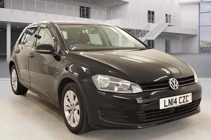 Used VW Golf VII SE 105 HP (77 kW) 2014 Black Hatchback