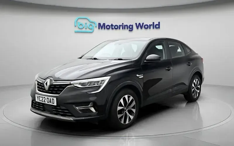 Used Renault Arkana Iconic 150 HP (110 kW) 2022 Black SUV