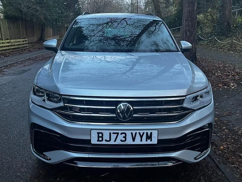 Silver Used 2023 VW Tiguan R-line Edition SUV | £22,000 (Super price) - Image 1/4