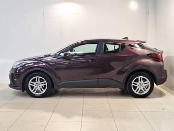Usado Toyota C-HR 122 CV (89 kW) 2023 Púrpura SUV