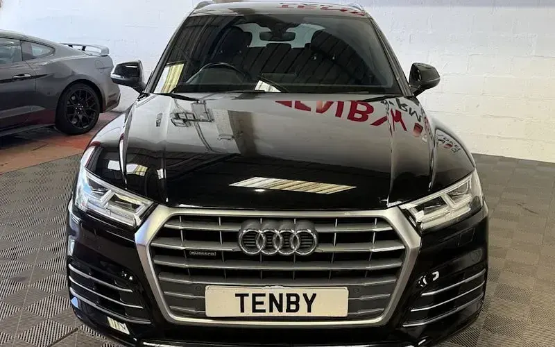 Used Audi Q5 S-Line 252 HP (185 kW) 2018 Black SUV