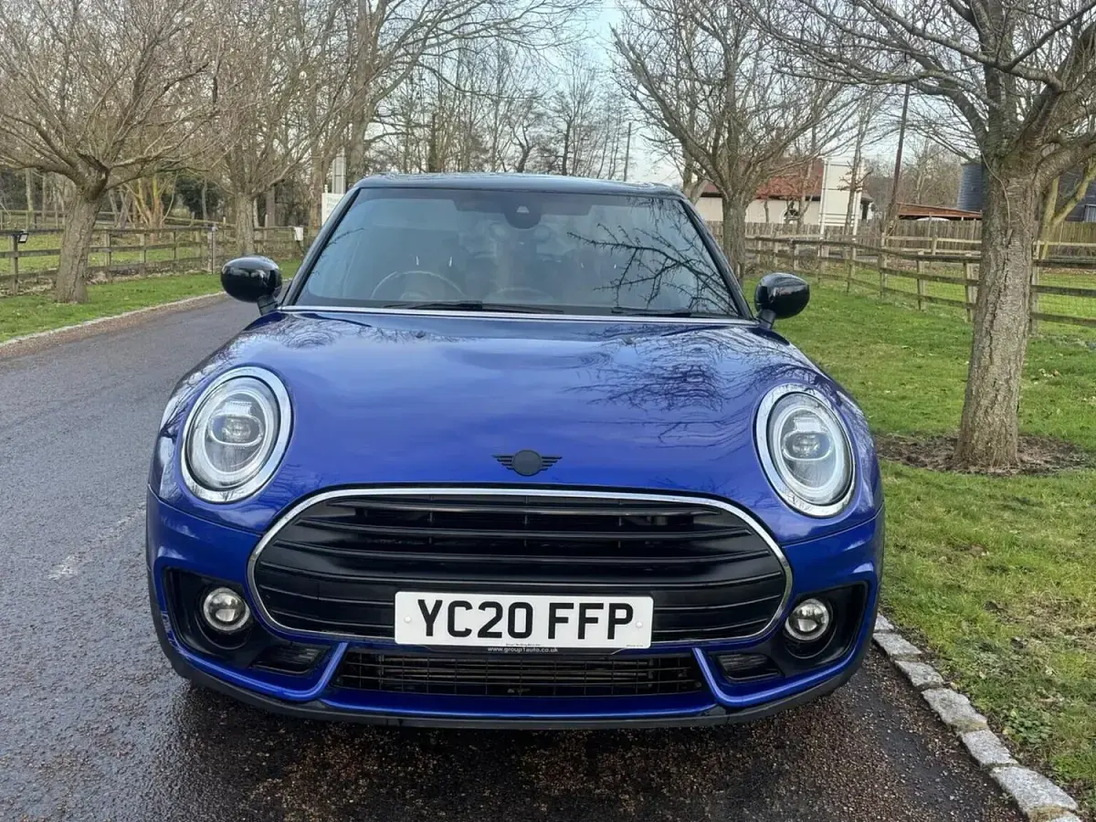 Begagnad Mini Cooper Clubman Sport 2020 Blå Kombi