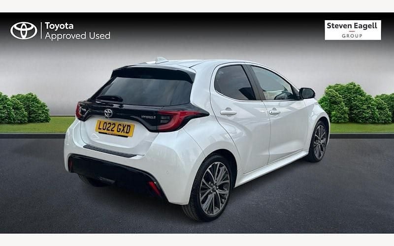 Used Toyota Yaris Hybrid 116 HP (85 kW) 2025 Hatchback