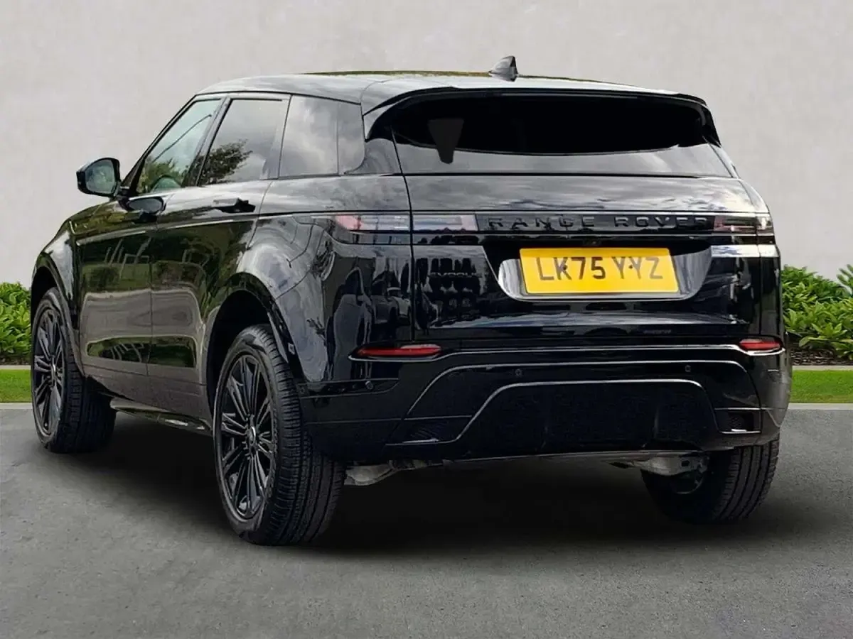 Used Land Rover Range Rover evoque SE Dynamic 2025 Black SUV