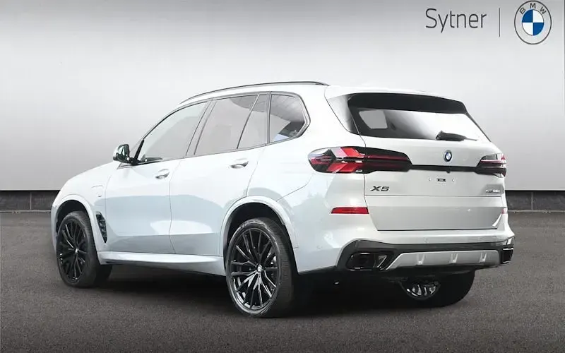 New BMW X5 M Sport 489 HP (359 kW) 2026 SUV