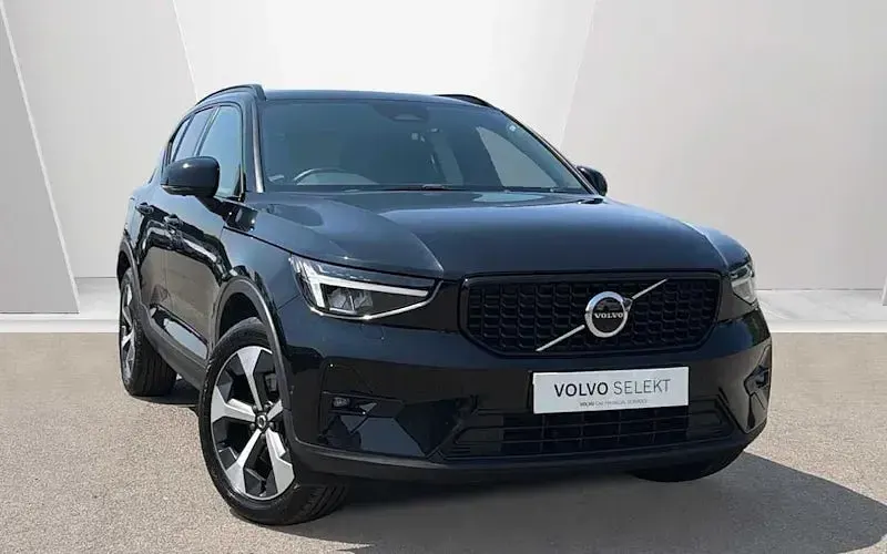 Used Volvo XC40 Ultimate 197 HP (144 kW) 2023 SUV