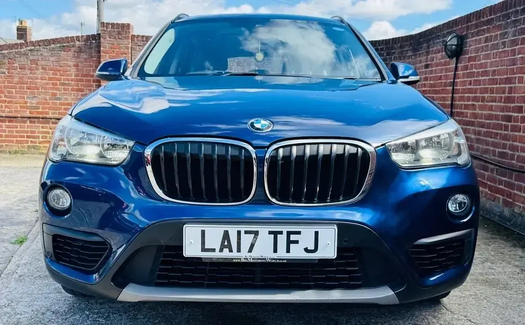 Begagnad BMW X1 Performance 150 HK (110 kW) 2017 Blå SUV