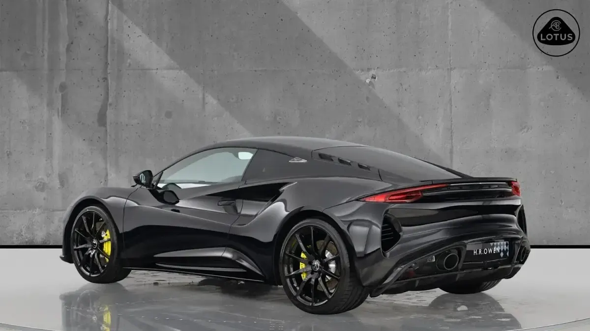 New Lotus Emira 366 HP (269 kW) 2025 Black Coupe
