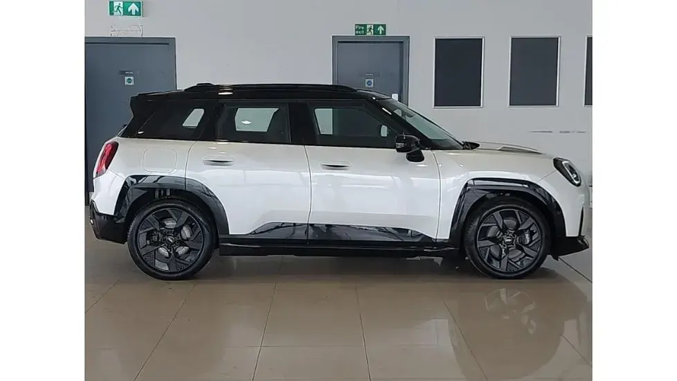 Used Mini Aceman Sport 135 kW (184 HP) 2025 Nanuq white SUV