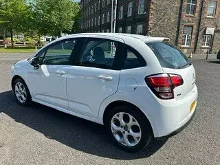Used Citroën C3 PureTech 2016 White Hatchback