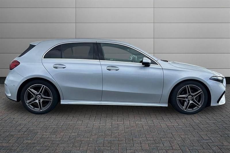 Used Mercedes A180 Executive 136 HP (100 kW) 2023 Iridium silver Hatchback